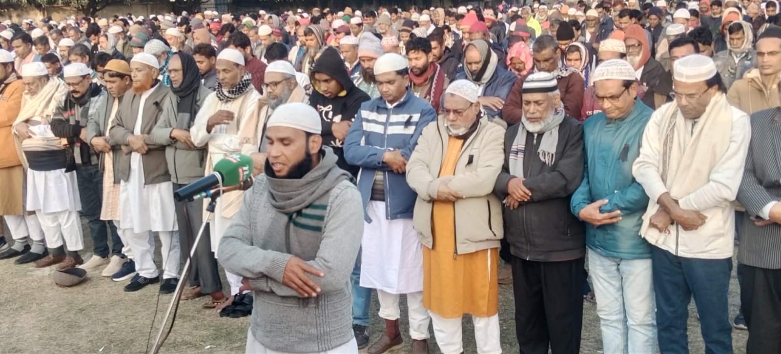 নাচোলে সাবেক প্রধানমন্ত্রী বেগম খালেদা জিয়ার গায়েবানা জানাজা অনুষ্ঠিত