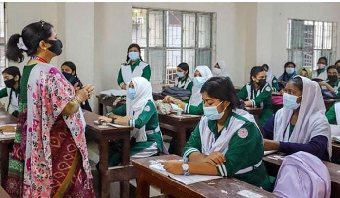 ৬৮ হাজার বেসরকারি শিক্ষক নিয়োগে গণবিজ্ঞপ্তি আসছে।