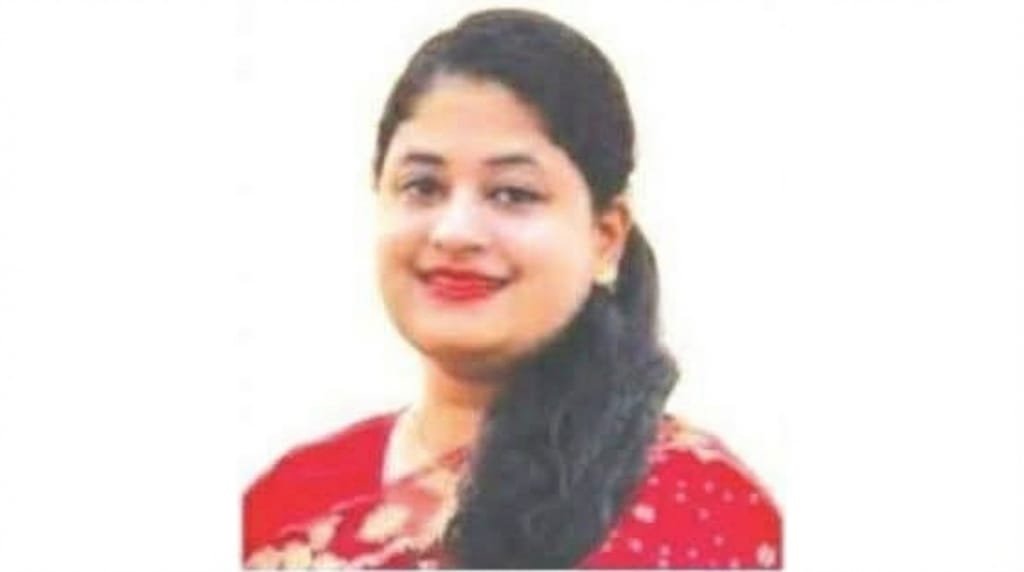 এডিসি স্বামীর দাপটে অফিস করেনা তানজিনা!