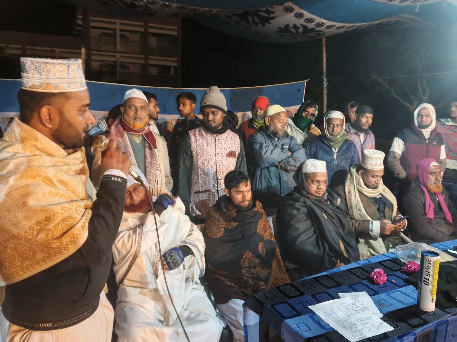 বাগেরহাট সদর উত্তর থানা শাখার উদ্যোগে ১৬ দলীয় ব্যাডমিন্টন টুর্নামেন্ট অনুষ্ঠিত