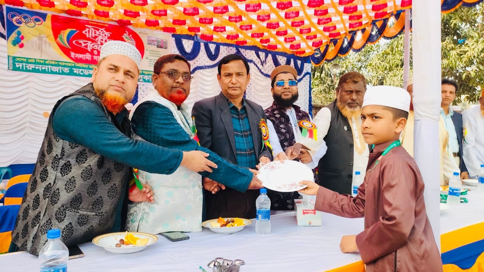 ভালুকায় দারুননাজাত মডেল মাদরাসার বার্ষিক ক্রীড়া প্রতিযোগিতা ও পুরস্কার বিতরণ