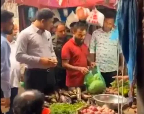 রমজানে দাম নিয়ন্ত্রণে দোহারে প্রশাসনের অভিযান