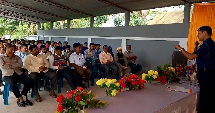 ঠাকুরগাঁওয়ে পুলিশ নিয়োগে স্বচ্ছতা নিশ্চিত করতে রুহিয়ায় সচেতনতামূলক সভা