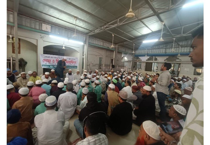 দেশনেত্রী বেগম খালেদা জিয়ার সুস্থতা কামনায় পাগলা মসজিদে দোয়ার আয়োজন করা হয়
