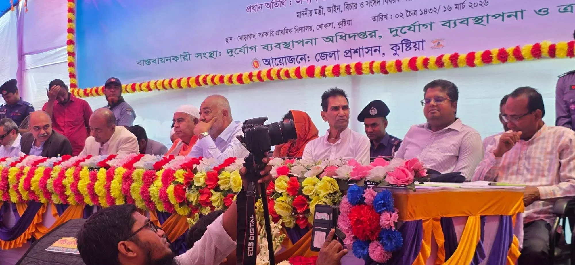 গণভোট নিয়ে বিভ্রান্তি ছড়ানো ঠিক নয়, সংসদেই দেওয়া হবে জবাব,আইনমন্ত্রী।