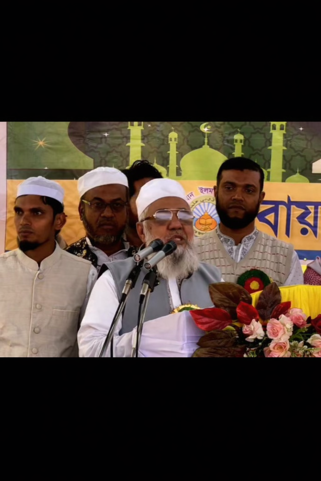 মানুষ পূজার চেয়ে মূর্তি পূজা ভালো’